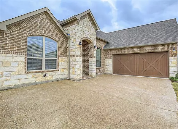 Rowlett, TX 75089,9209 Waters Lane