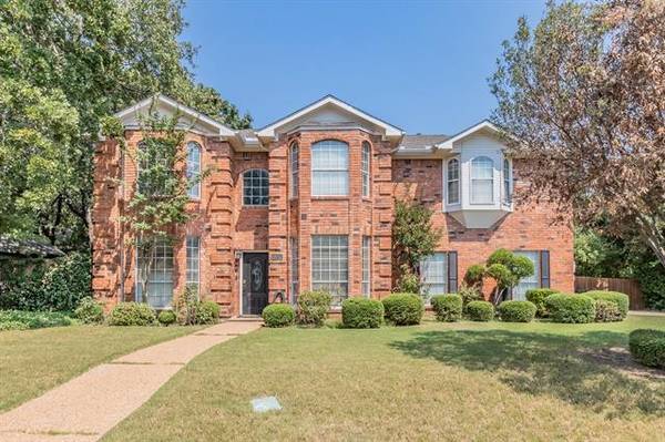 1107 Spring Creek Lane, Lewisville, TX 75067