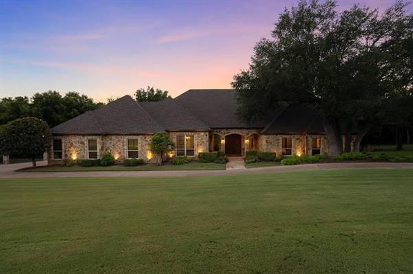 1421 Keeneland Hill Drive, Aledo, TX 76008