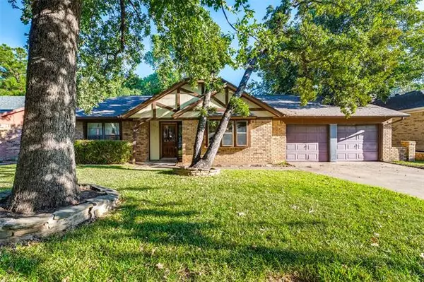 5809 Pleasant Wood Trail, Arlington, TX 76016