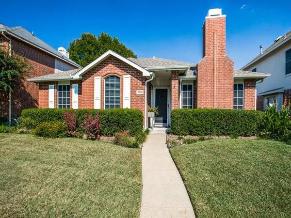 2906 Periwinkle Court, Garland, TX 75040