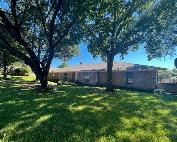 342 Mantlebrook Drive, Desoto, TX 75115