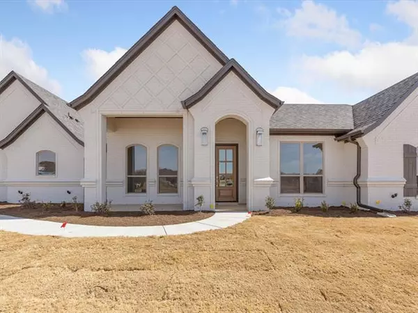 337 Wayward Spur, Springtown, TX 76082