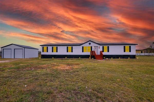 6120 Wild Berry, Joshua, TX 76058