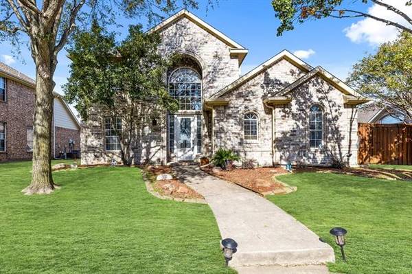 3709 Menard Drive, Carrollton, TX 75010