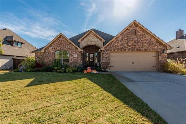 109 Camouflage Circle, Willow Park, TX 76008