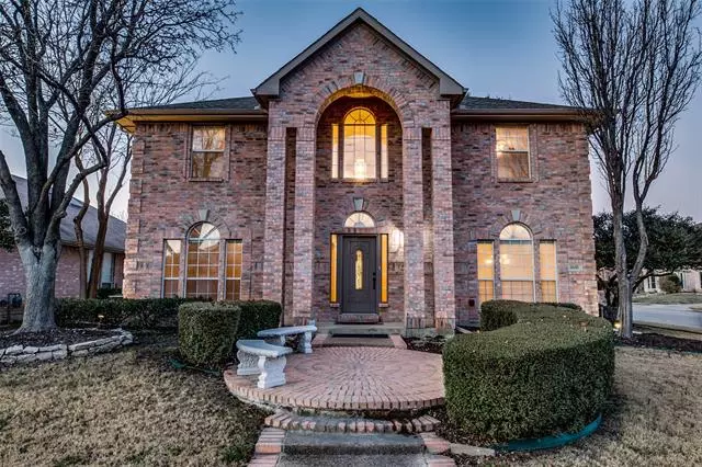 4845 Park Brook Drive, Fort Worth, TX 76137