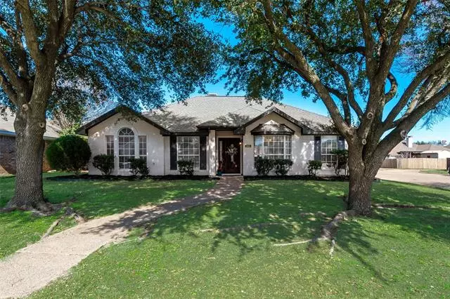 1503 Develon Drive, Mesquite, TX 75149