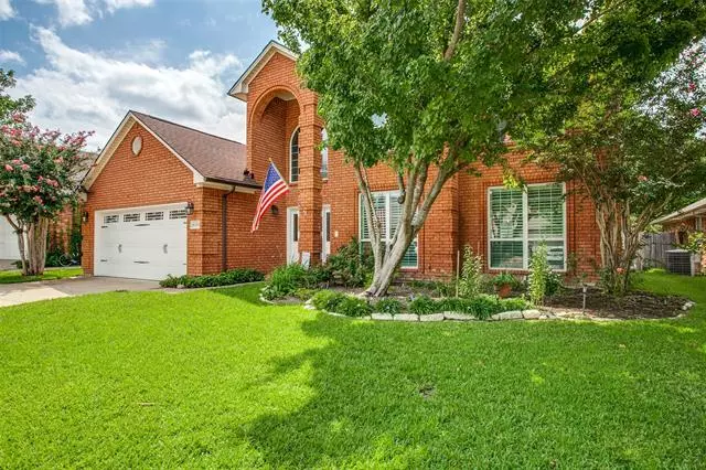 6310 Fox Hunt Drive, Arlington, TX 76001