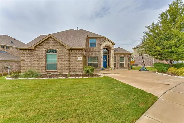 6101 Sunrise Lake Drive, Fort Worth, TX 76179