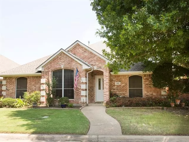 3105 Stornoway Trail, Arlington, TX 76012