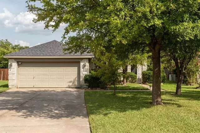 2369 RANGER Drive, Fort Worth, TX 76120