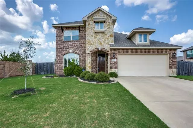 3001 Fern Court, Midlothian, TX 76065