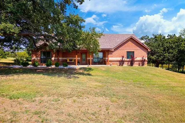 970 County Road 1380, Alvord, TX 76225