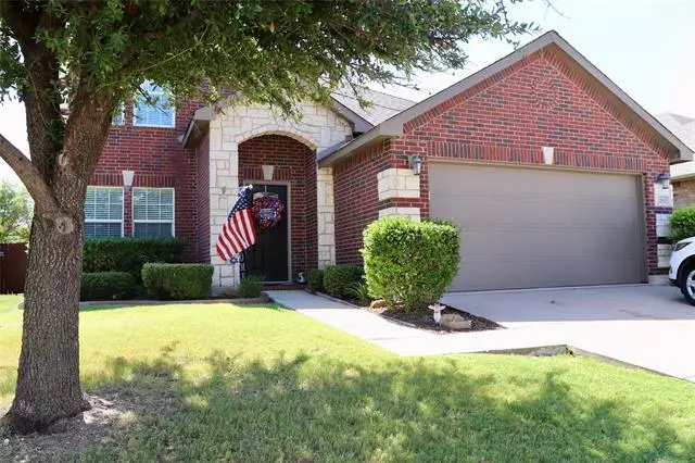 2252 Horseback Trail, Fort Worth, TX 76177