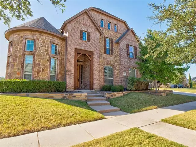 9450 Blanco Drive, Lantana, TX 76226