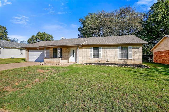 821 E Bovell Street, Crowley, TX 76036