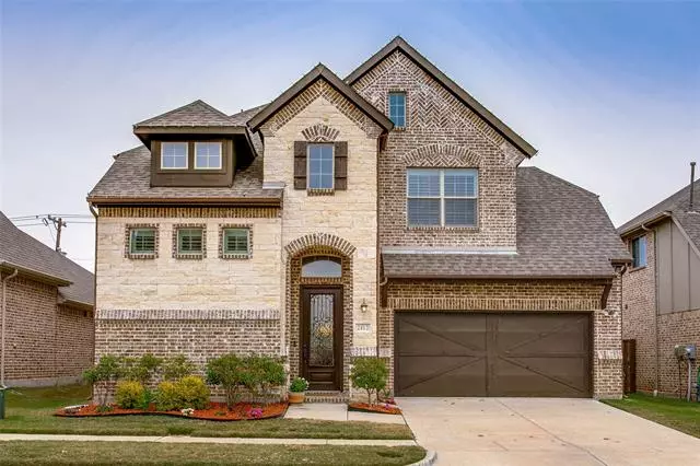 2412 Royal Summit Drive, Carrollton, TX 75006