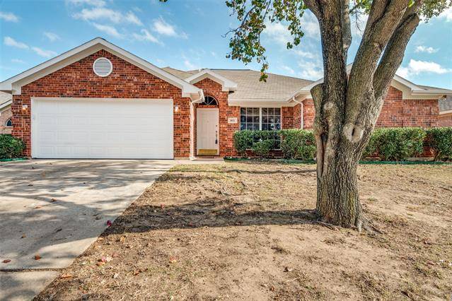 8112 Jolie Drive, Fort Worth, TX 76137