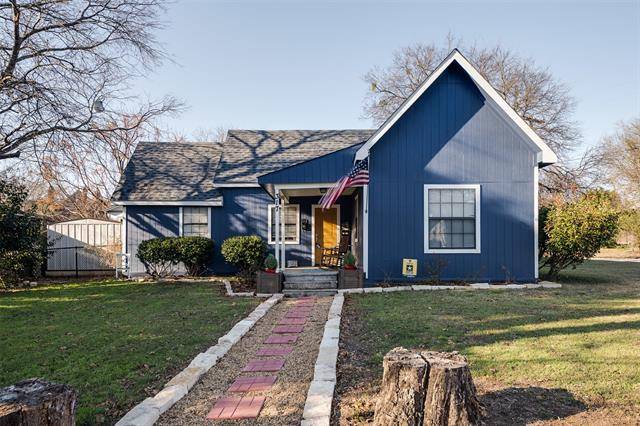 317 Kaufman Street, Waxahachie, TX 75165