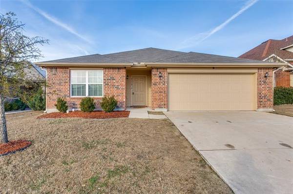 3128 Middleview Road, Fort Worth, TX 76108