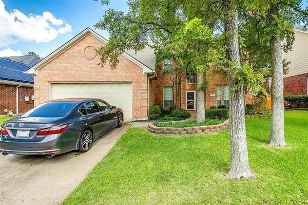 6611 Forest Park Drive, Arlington, TX 76001