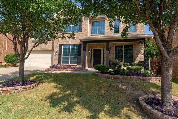 10277 Paintbrush Drive, Fort Worth, TX 76244