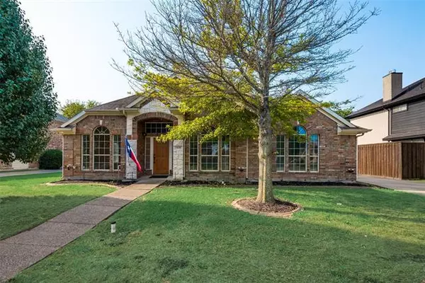 1236 Summerside Drive, Desoto, TX 75115