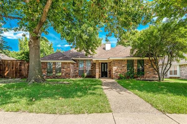 919 SYCAMORE CREEK Road, Allen, TX 75002