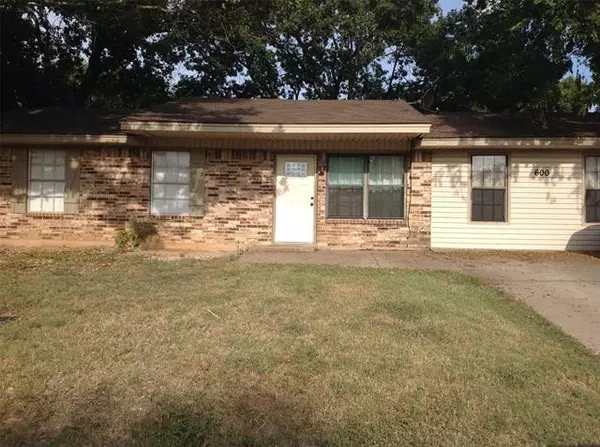 600 N 1st Street, Midlothian, TX 76065