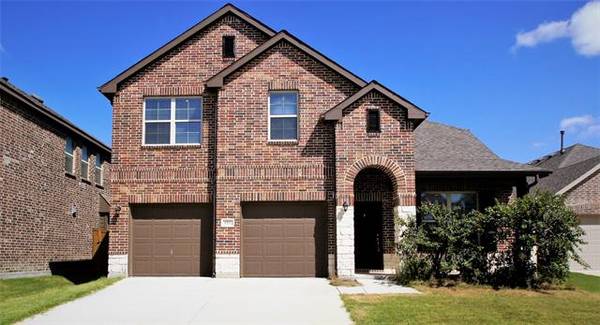 1921 Ridge Creek Lane, Aubrey, TX 76227