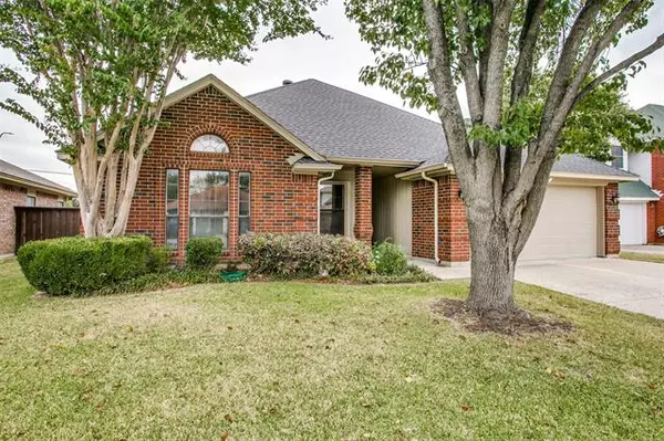 7408 Crosswicks Circle, Fort Worth, TX 76137