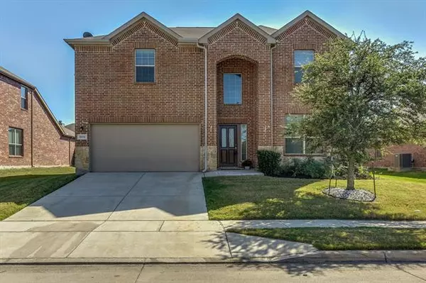 5812 Valley Haven Way, Fort Worth, TX 76244