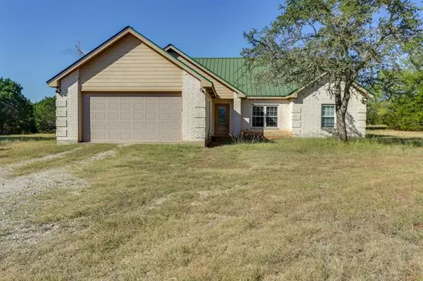 Morgan, TX 76671,272 Private Road 1400 W