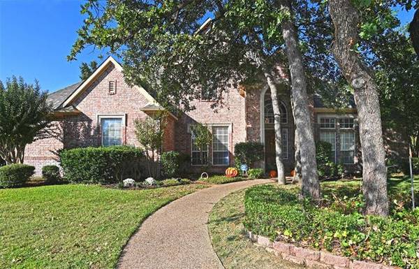 7 Royal Oaks Circle,  Denton,  TX 76210