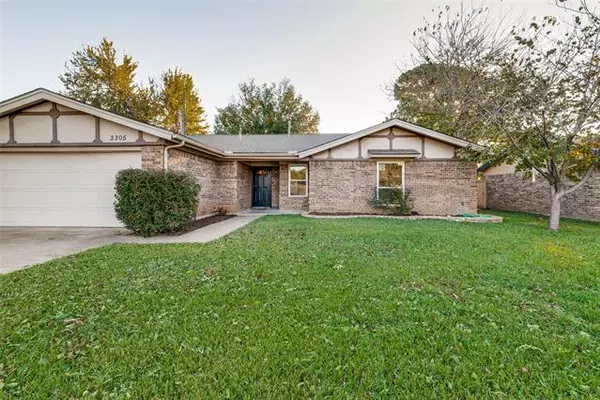 Arlington, TX 76016,3305 Ivy Hill