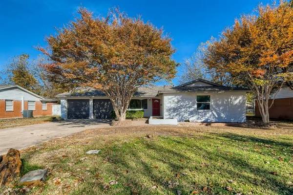 4624 Everest Drive, Fort Worth, TX 76132