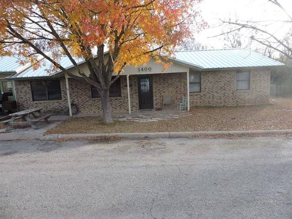 1400 Allen Road S,  Goldthwaite,  TX 76844