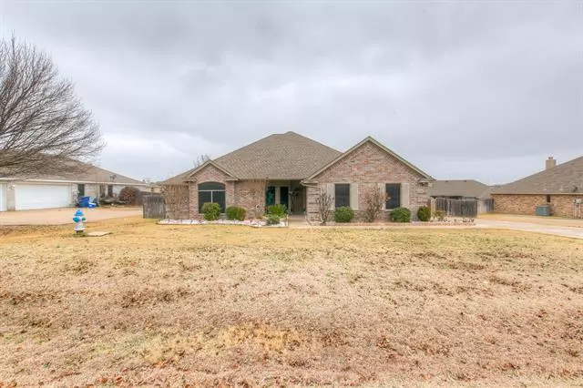 3220 Meandering Way, Granbury, TX 76049