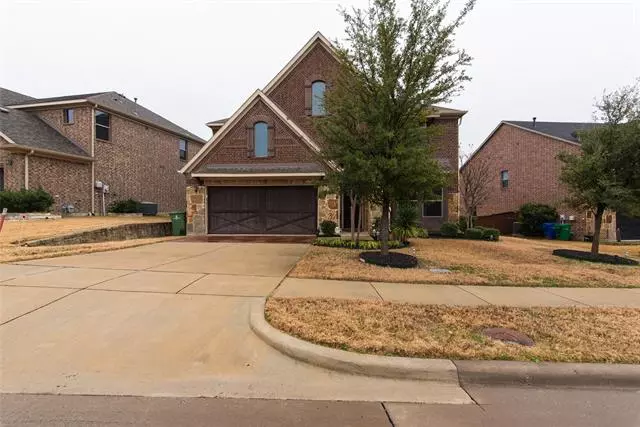 1013 Chickasaw Drive, Carrollton, TX 75010