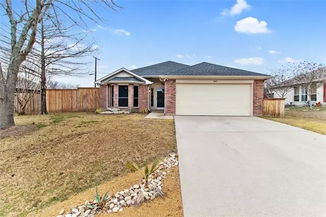 1005 Blue Sage Trail, Midlothian, TX 76065