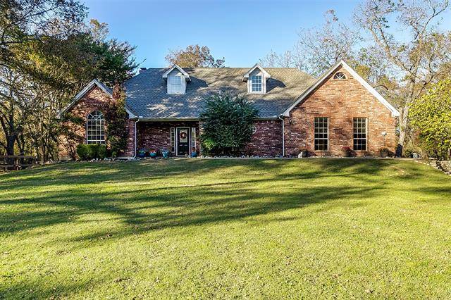 6116 Pecan Circle, Alvarado, TX 76009