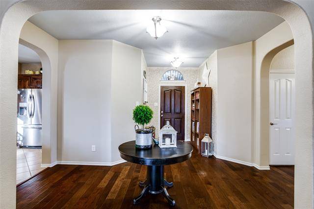Edgecliff Village, TX 76134,25 Beechcreek Drive