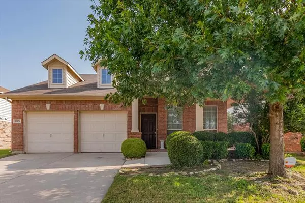 10876 Hawks Landing Road, Fort Worth, TX 76052