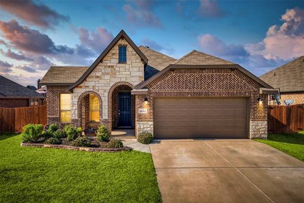 2544 Weatherford Heights Drive, Weatherford, TX 76087