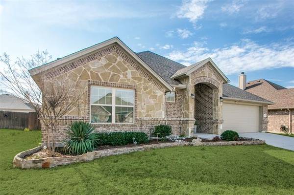 415 Silver Mine Drive, Justin, TX 76247