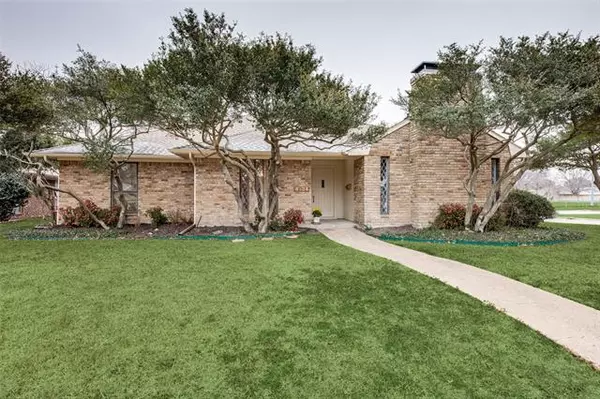 4134 Greenway Drive, Garland, TX 75041