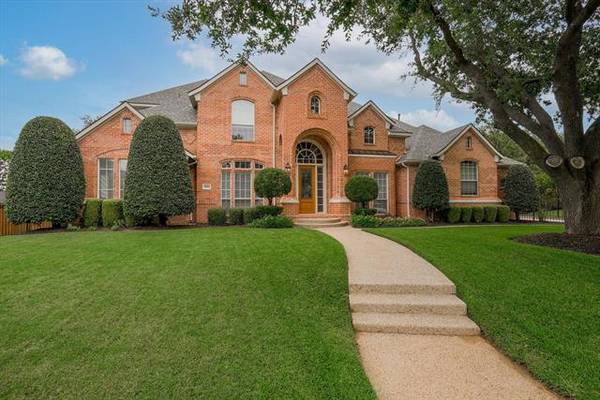 1104 Versailles Court, Southlake, TX 76092