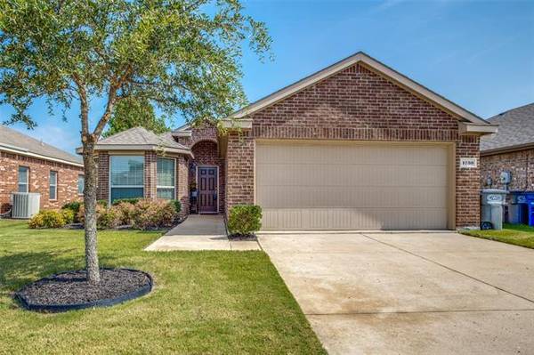 1730 Twin Hills Way, Princeton, TX 75407