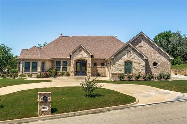 101 Holmes Lane, Weatherford, TX 76085